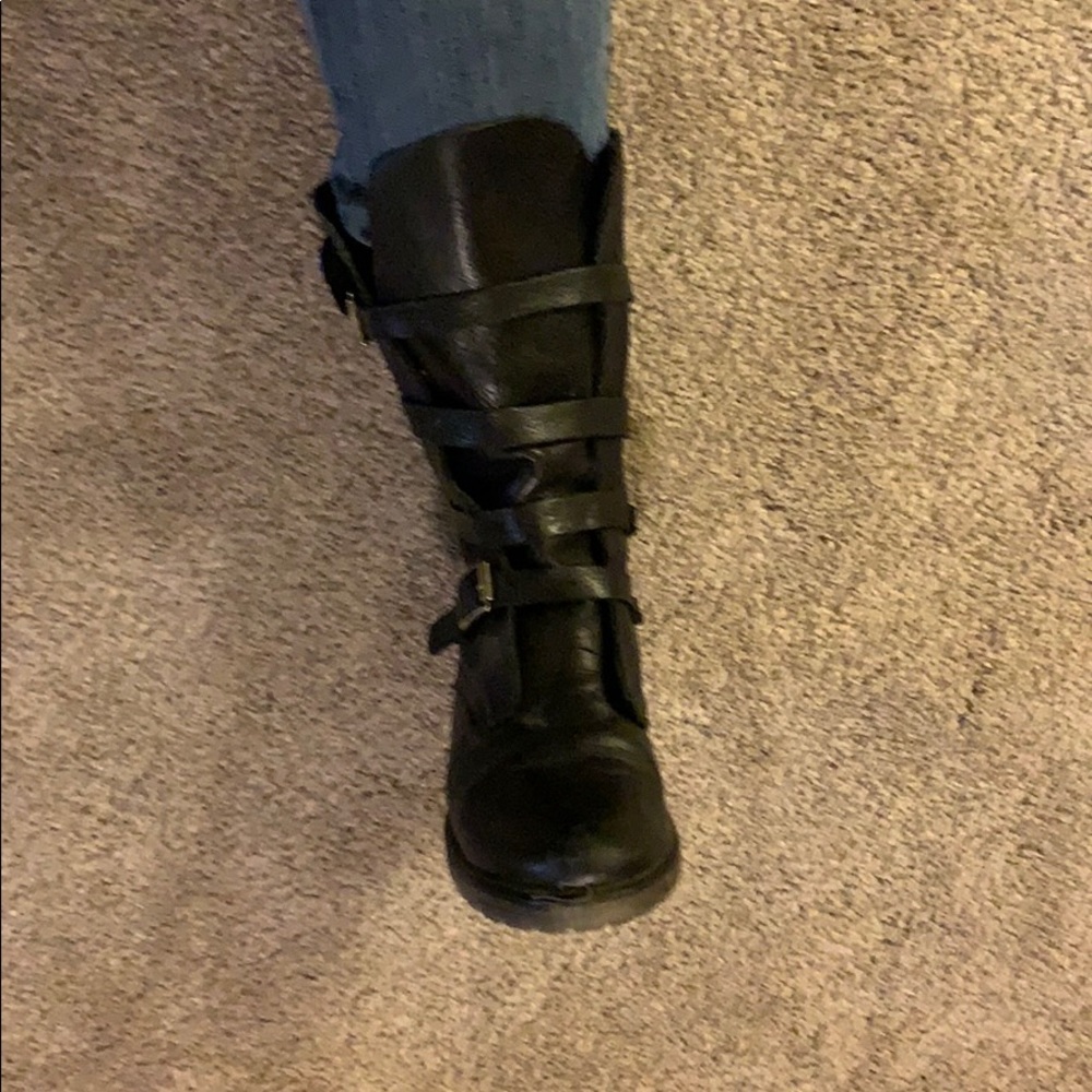Steve Madden Black leather boots